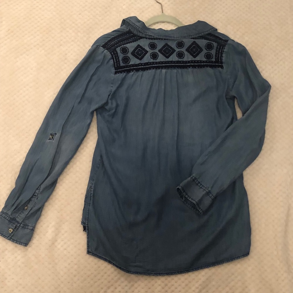 Button down (small) - Picture 3 of 5